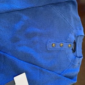 Brand new lucky brand size “S” men’s sweater with tags. Never worn.